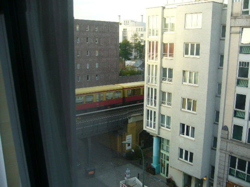 Aussicht Hampton by Hilton Berlin City West