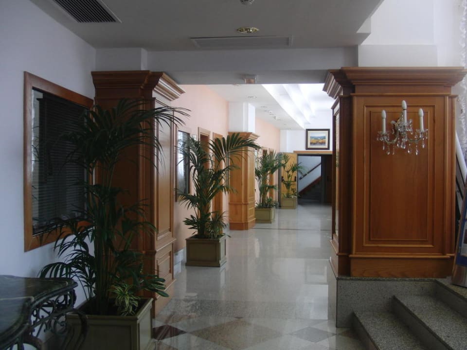 Flur in der Lobby zu unserem Zimmer Hotel Riu Palace Maspalomas Adults Only