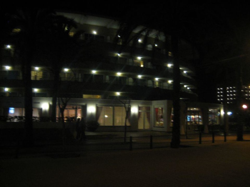 Hotel bei Nacht Grupotel Acapulco Playa - Adults Only