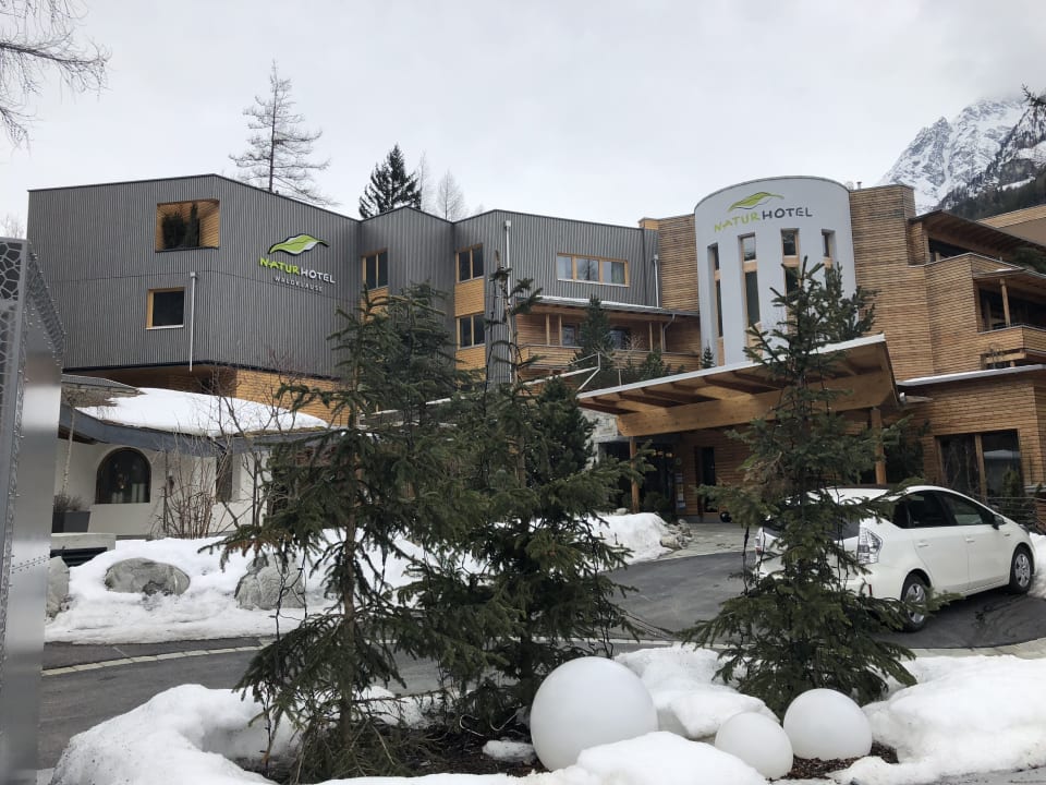 Außenansicht Naturhotel Waldklause