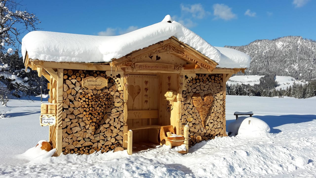Schmuselbankerl Familienbauernhof Grossgrub