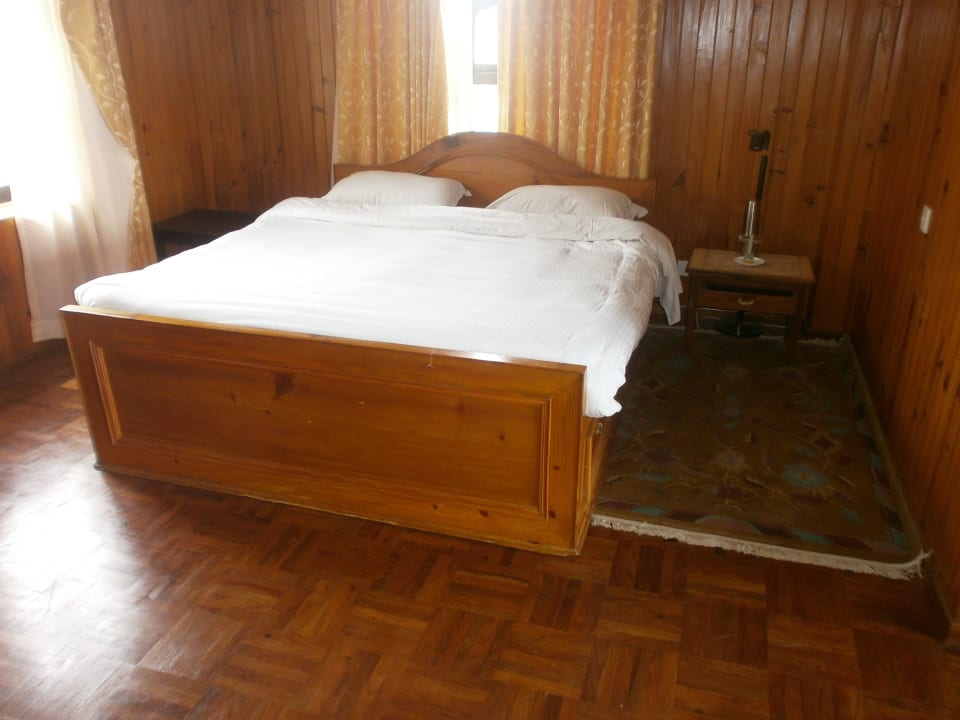 Das große Doppelbett The Fort Resort, Nagarkot