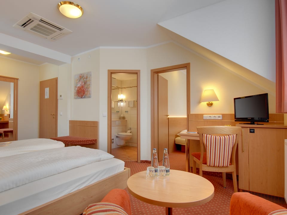 Zimmer Hotel Kriemhild am Hirschgarten