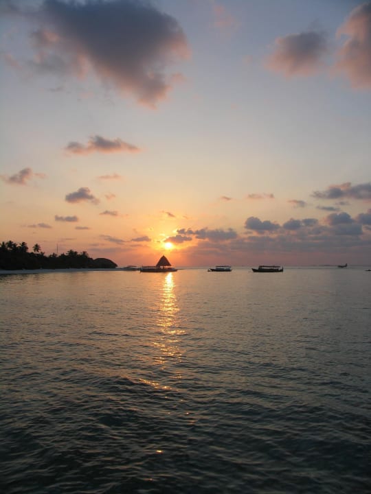 Sonnenuntergang Angaga Island Resort