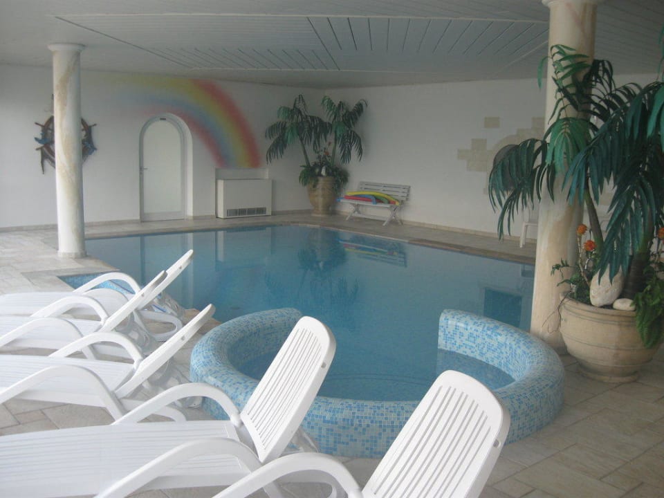 Hallenbad Hotel Bellevue