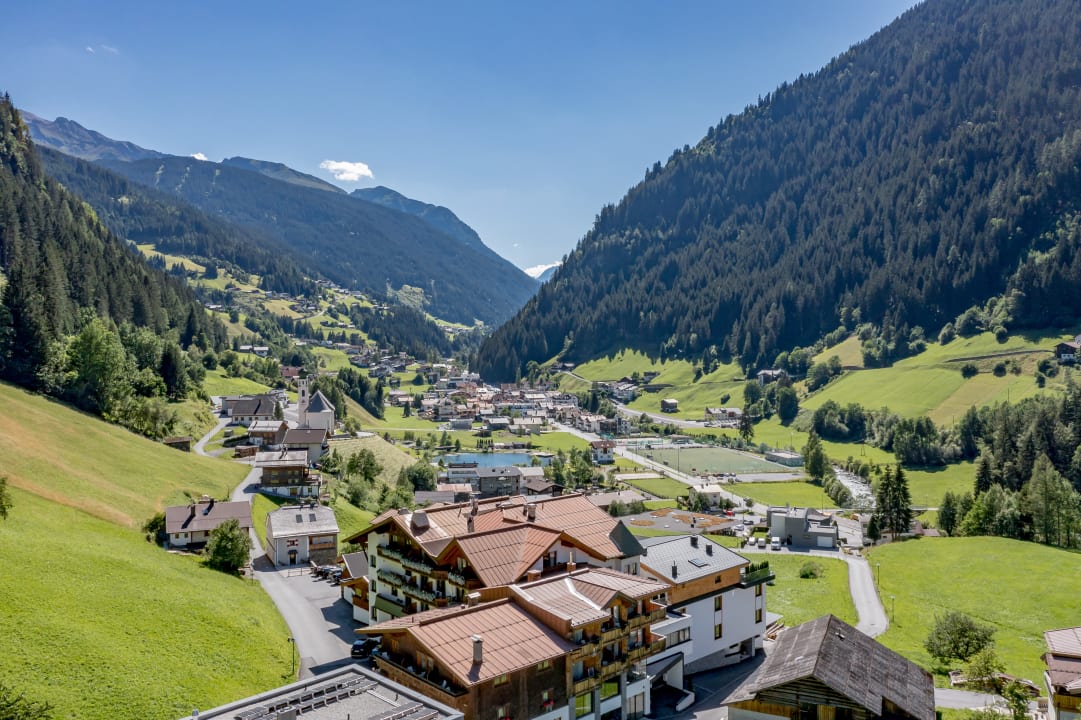 Außenansicht Hotel Weisses Lamm