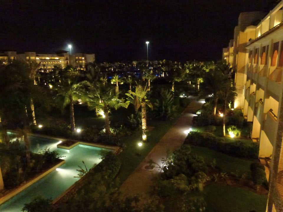 Gartenanlage bei Nacht Hotel Riu Palace Tikida Agadir