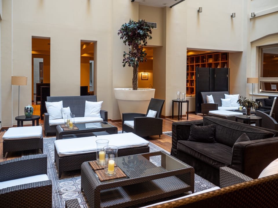 Lobby Hotel GDM Megaron Historical Monument Hotel