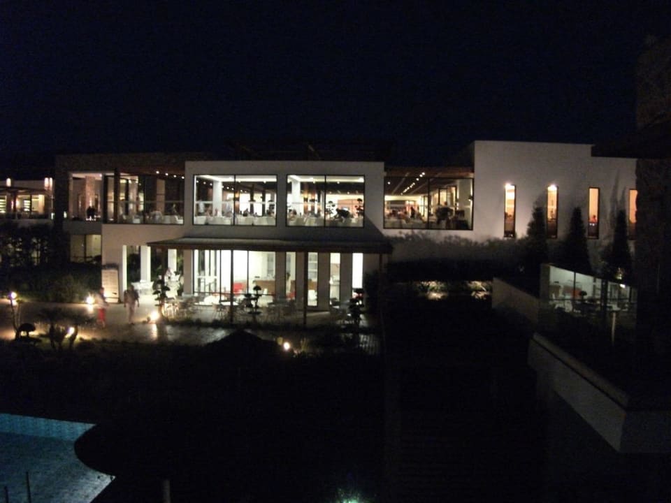 Bei Nacht TUI BLUE Palazzo del Mare