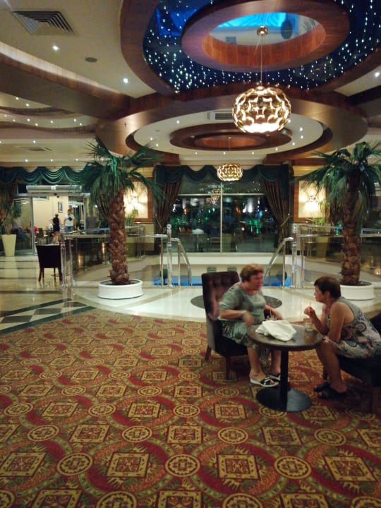 Lobby Dizalya Palm Garden