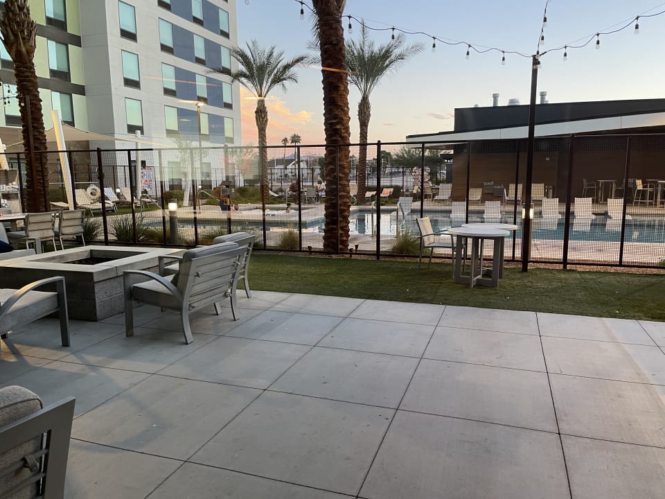 Gastro Hampton Inn & Suites Las Vegas Convention Center - No Resort Fee