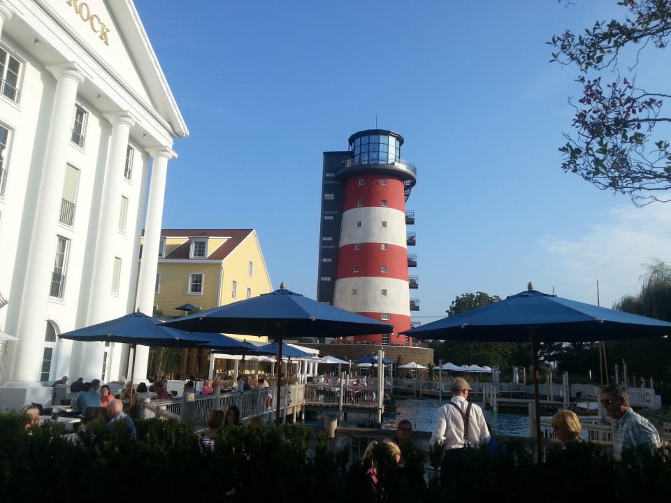 Die Terrasse der Restaurants Hotel Bell Rock Europa-Park