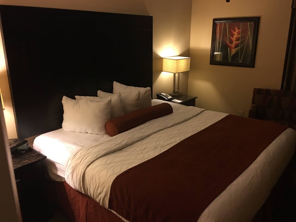 Schlafzimmer 1 Saratoga Resort Villas