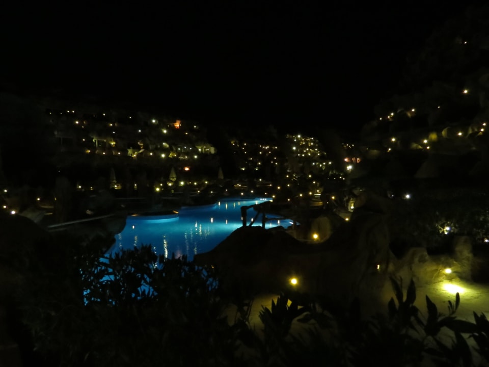 Bei Nacht Hotel Caves Beach Resort (Adults Only)