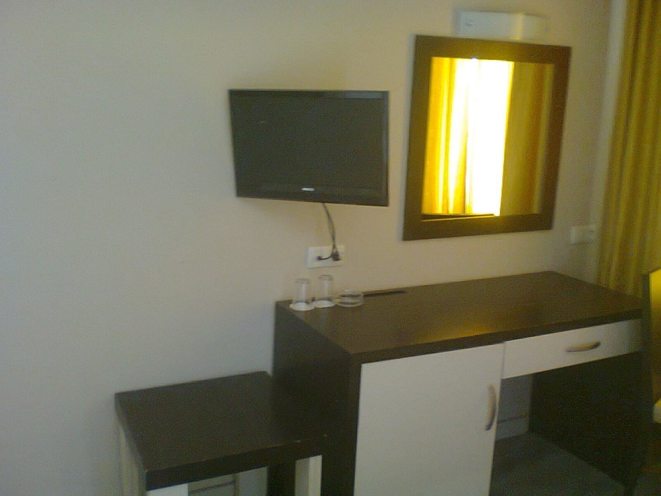 LCD TV Side Alegria Hotel & Spa - Adults only +16