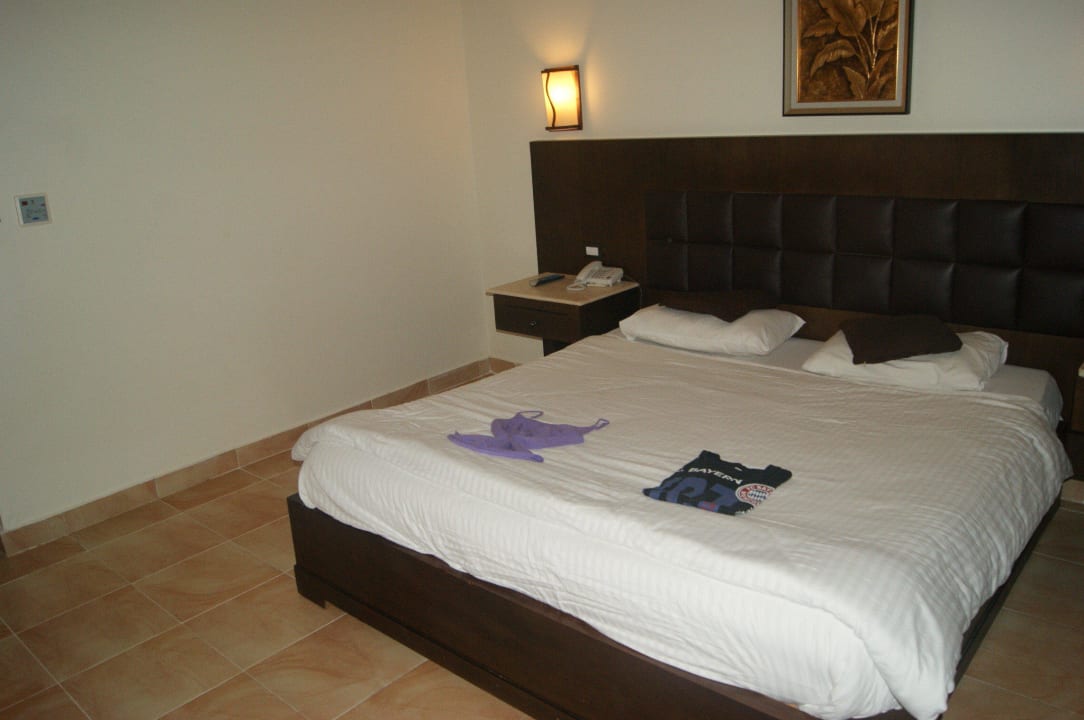 400er Familienzimmer Pickalbatros Alf Leila Wa Leila Resort - Neverland Hurghada