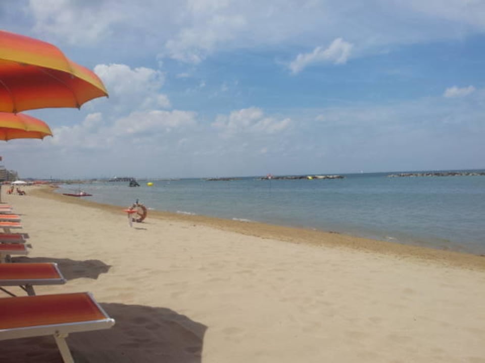 Strand direkt vor dem Hotel Hotel Sans Souci