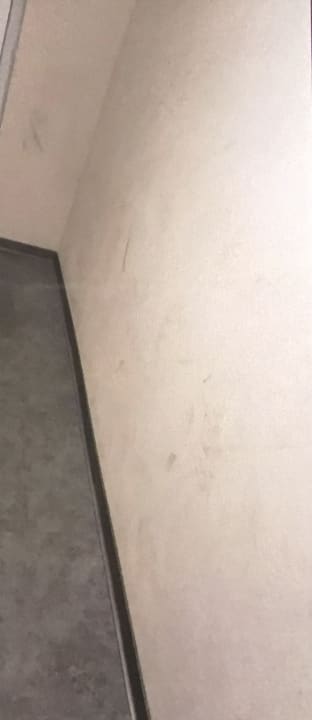 Zimmer SAV Ferienwohnung