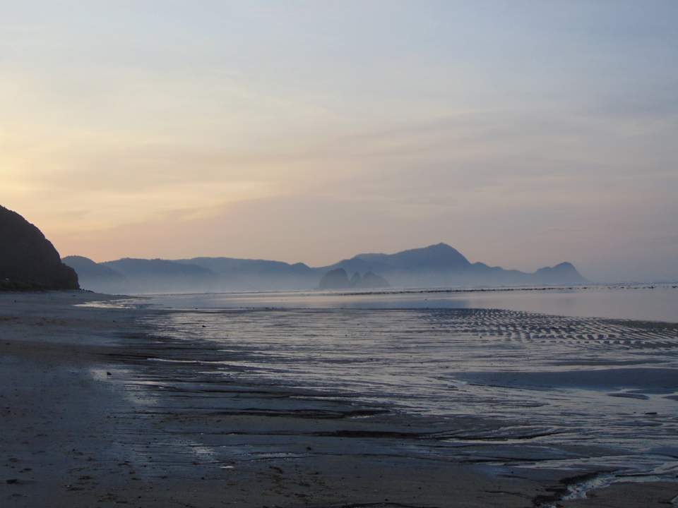 Strand Amber Lombok Beach Resort