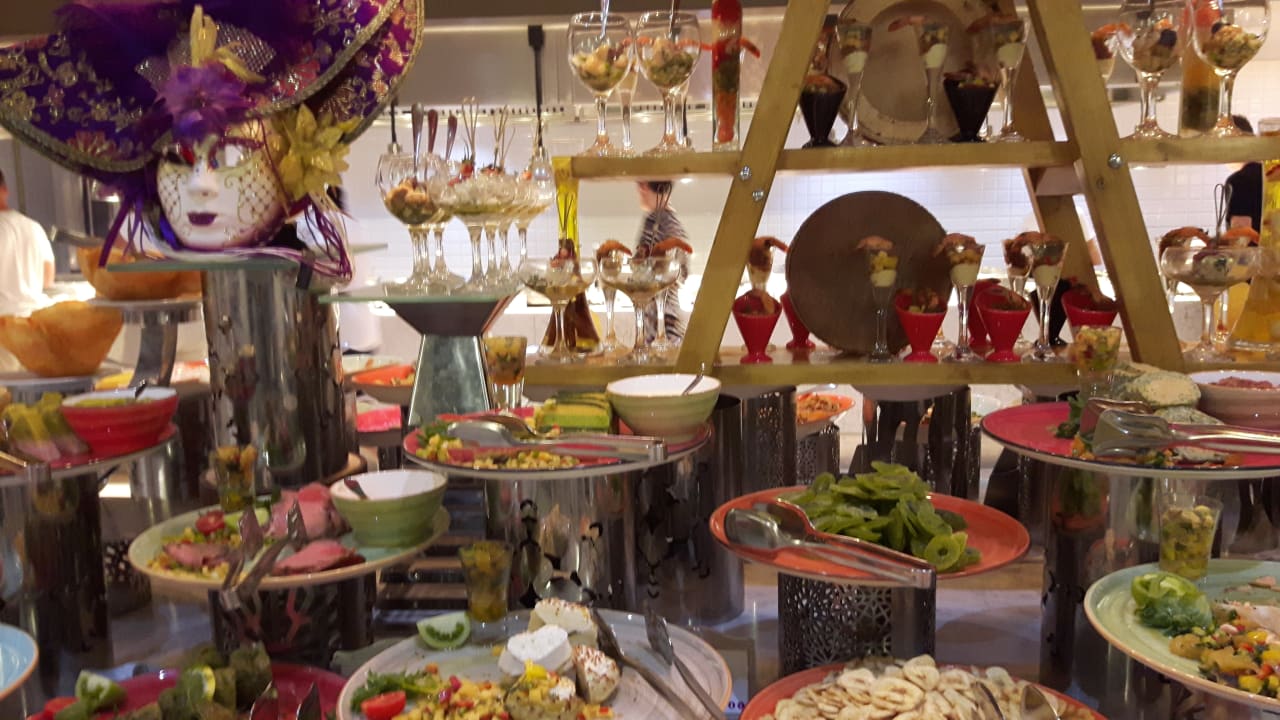 Gastro Acanthus Cennet Barut Collection