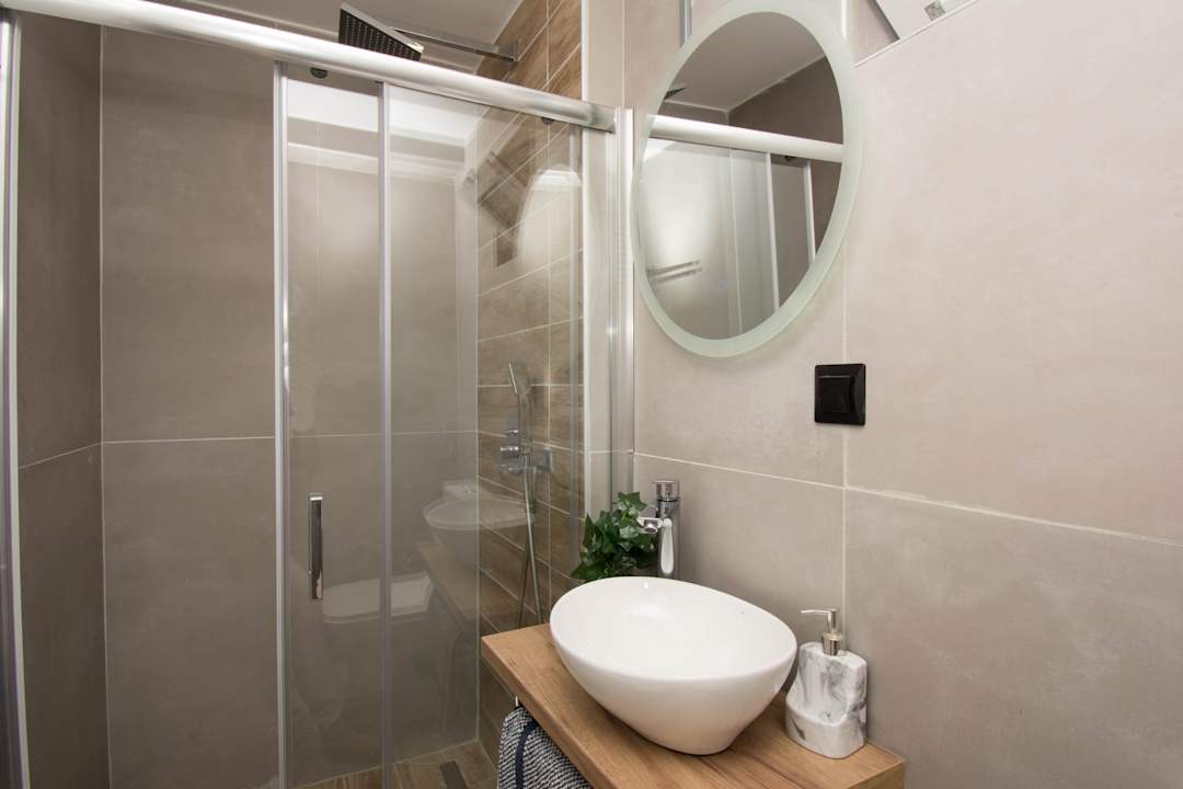 Zimmer Jasmine Suites "By Checkin"