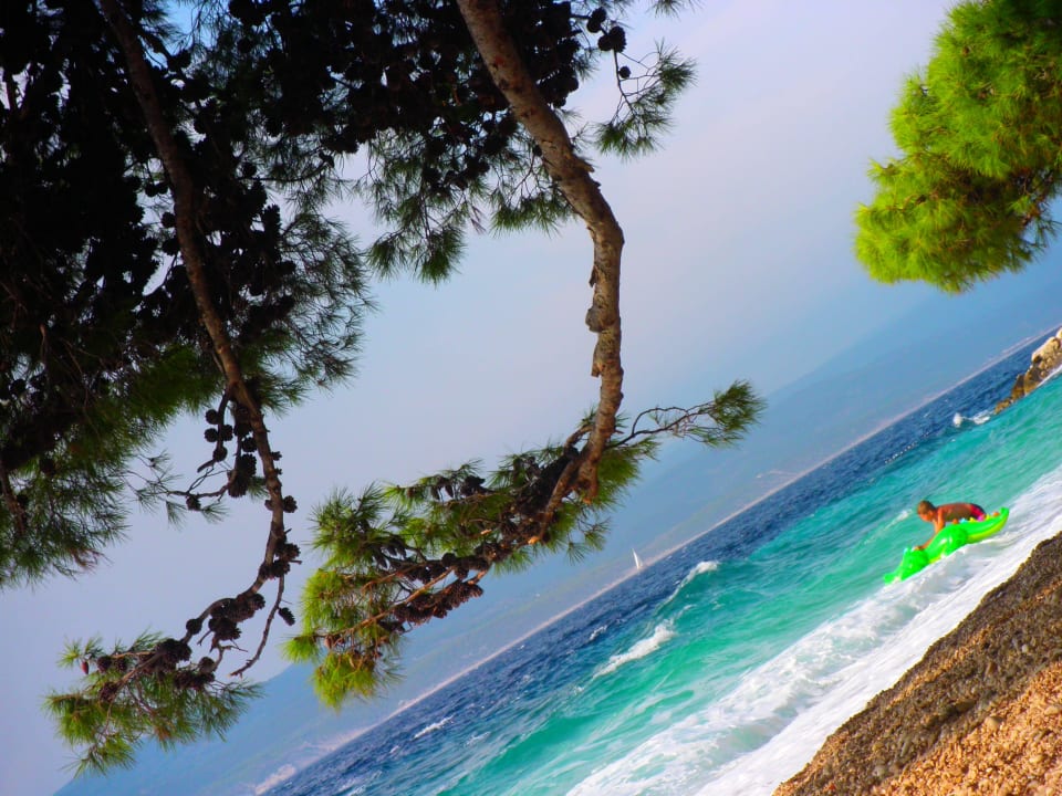 Schöner Wellengang/sonst glatt Bluesun Hotel Soline