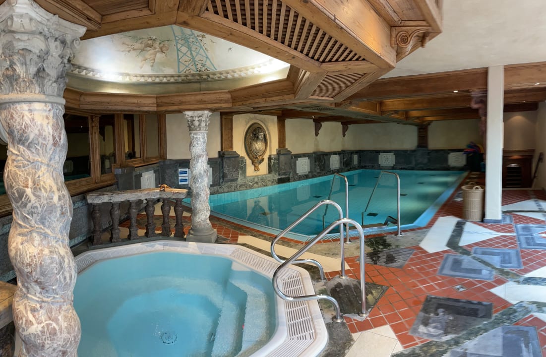 Pool Parkhotel Oberstaufen