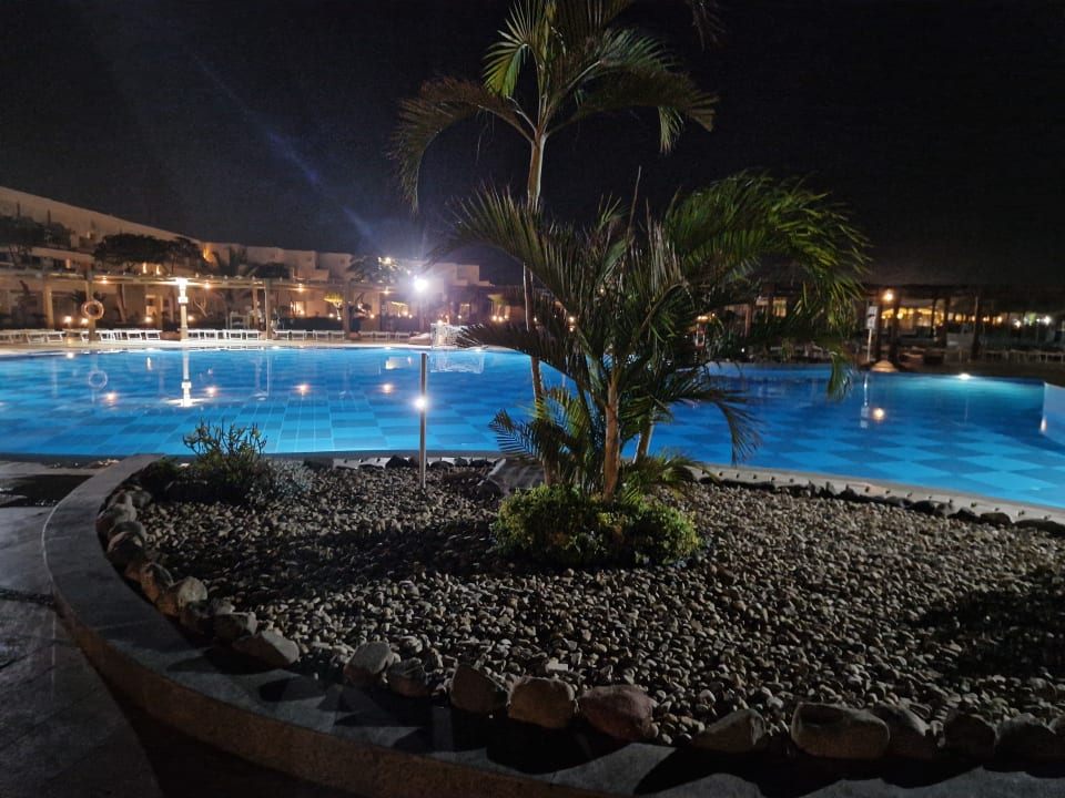 Pool SUNRISE Crystal Bay Resort