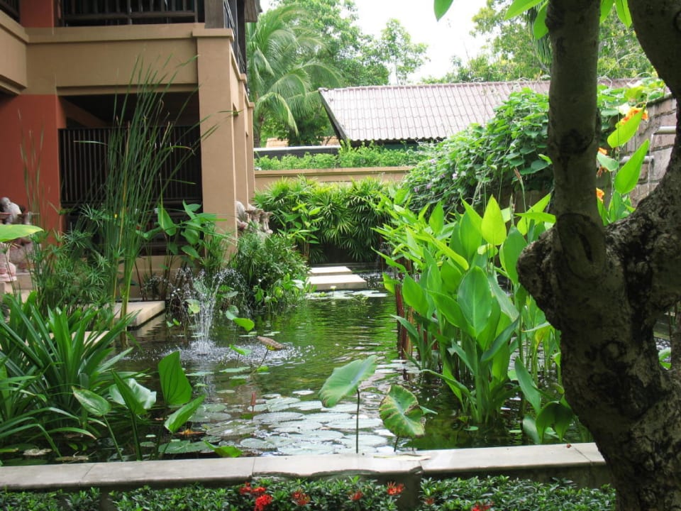 Unsere Terrasse am Teich Bo Phut Resort & Spa