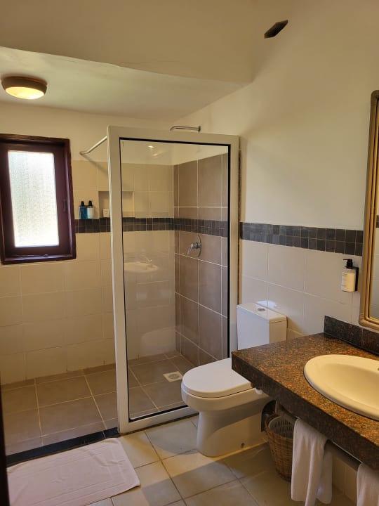 Zimmer Neptune Village Beach Resort & Spa