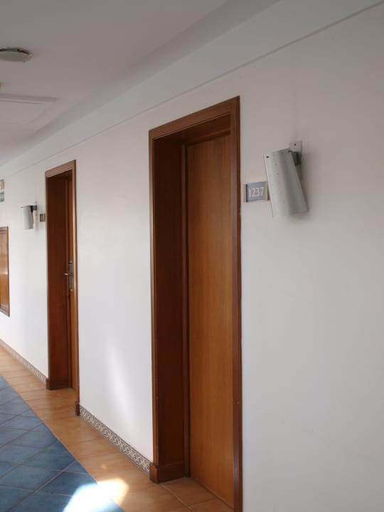 Korytarz Iberostar Waves Founty Beach