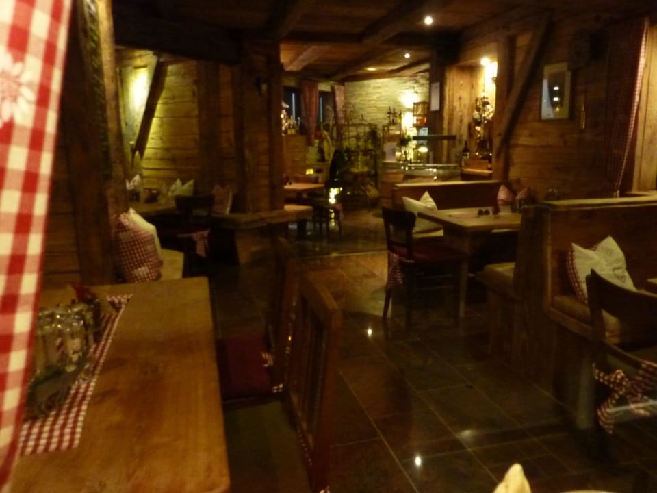 Urgemütliche Weinbar  Waldeck Spa Kur- & Wellness Resort