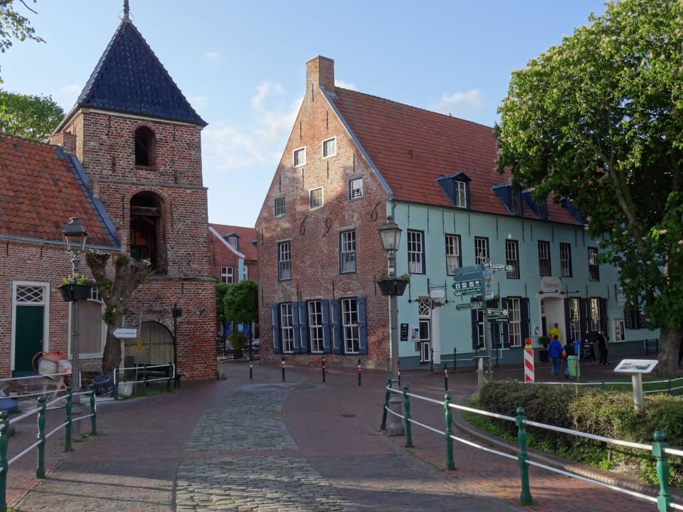 Der Büchereiturm Hotel Hohes Haus