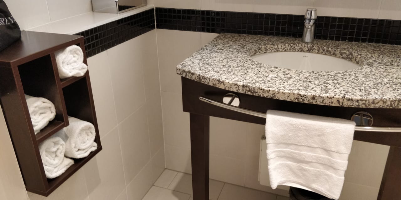 Zimmer Hampton by Hilton Warsaw City Centre