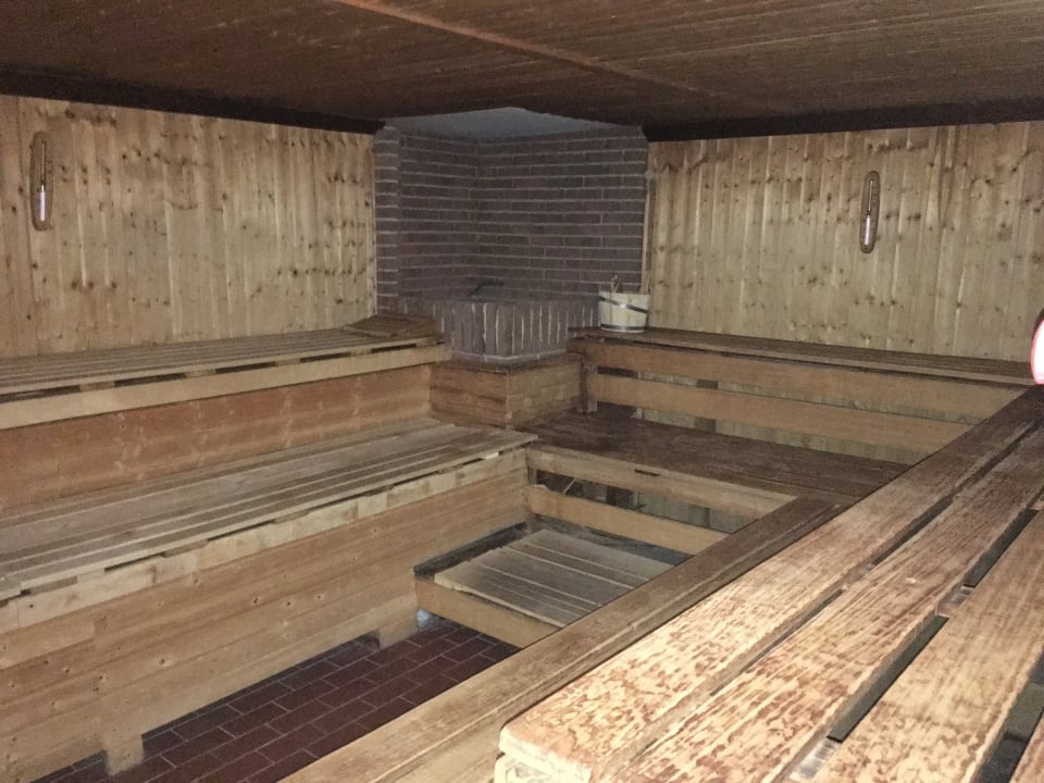Sauna QH Hotel