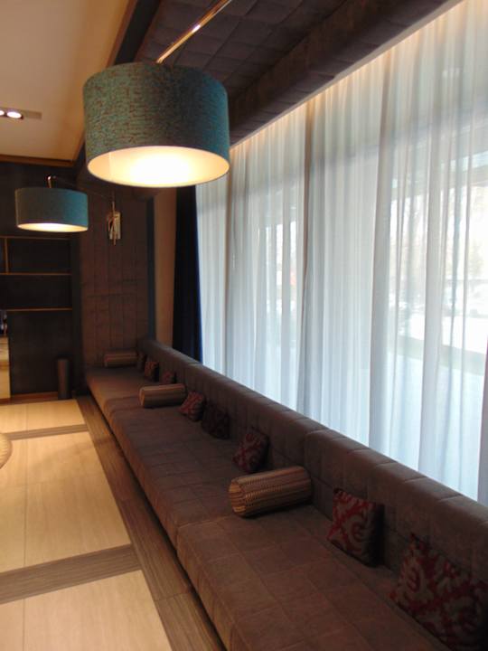 Lobby Mercure Almaty City Center