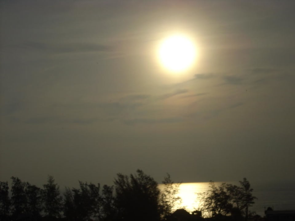 Sonnenuntergang Best Western Phuket Ocean Resort