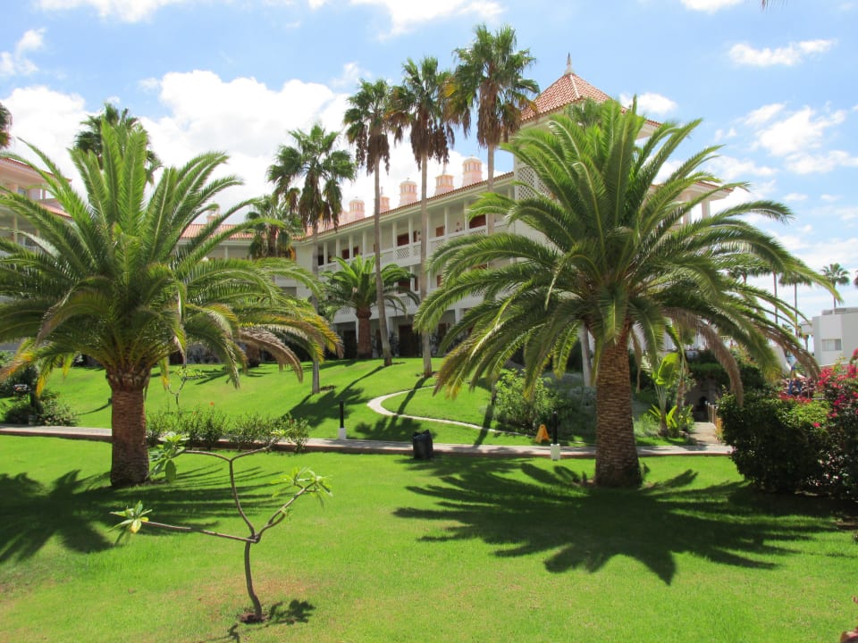 Wunderbare Gartenanlage Hotel Riu Arecas - Adults only
