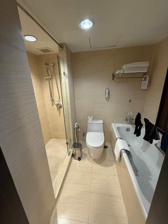 Zimmer Ramada Plaza by Wyndham Bangkok Menam Riverside