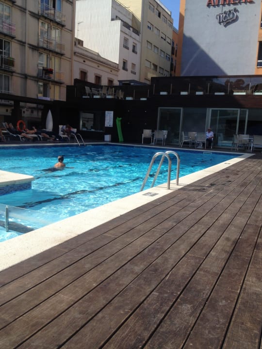 Basen widok Hotel Mediterranean Sand