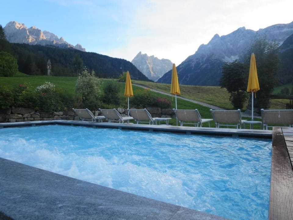 Aussensolepool Family Resort Rainer