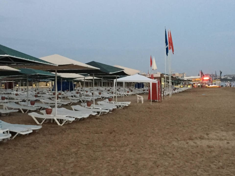 Strand Hotel Miramare Beach