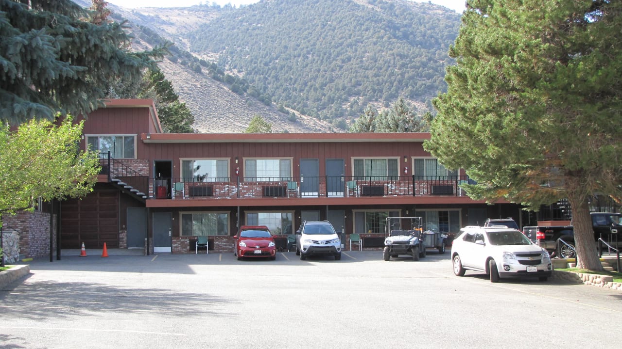 Mittelteil der Lodge Hotel Lake View Lodge