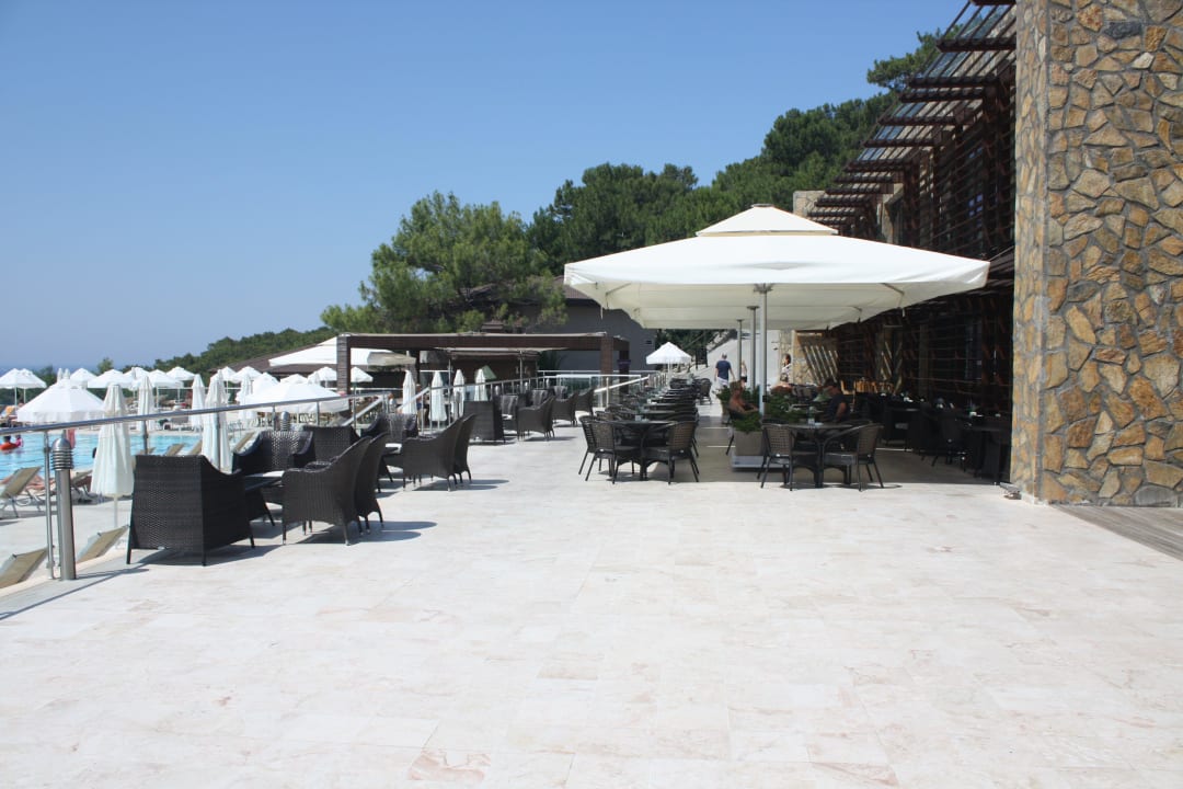 Terrasse der 24h-Coffee-Shop-Bar  TUI BLUE Seno - Adults Only