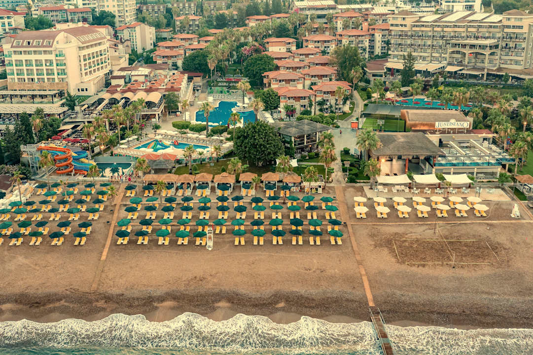 Außenansicht Justiniano Club Alanya