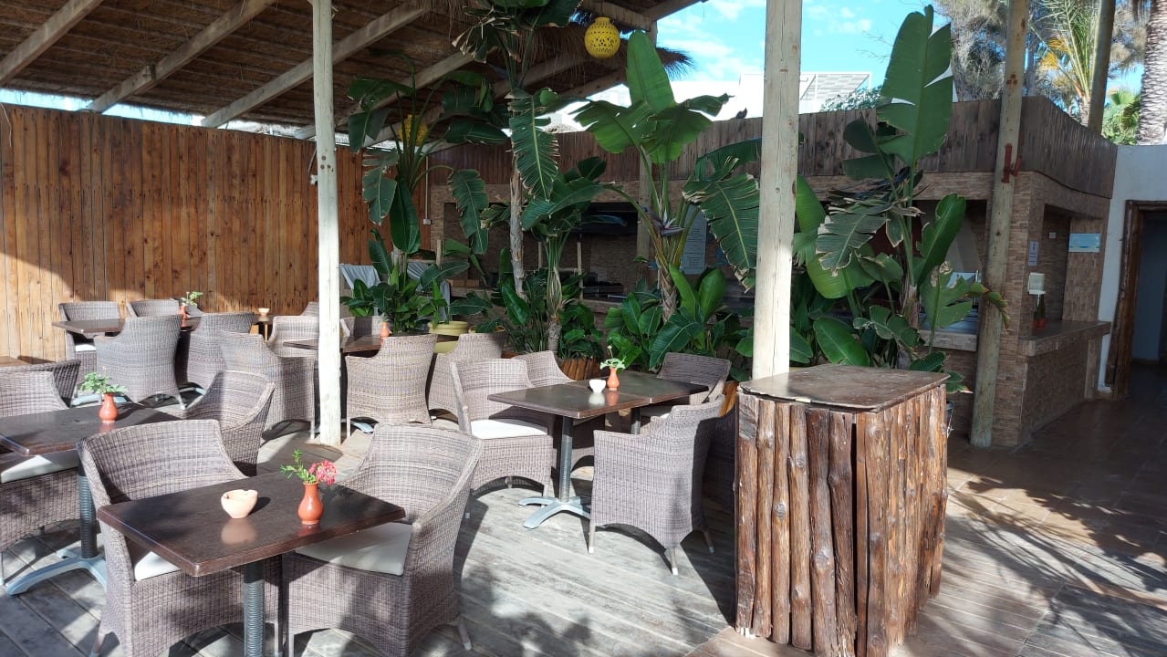 Strand Hotel Royal Nozha