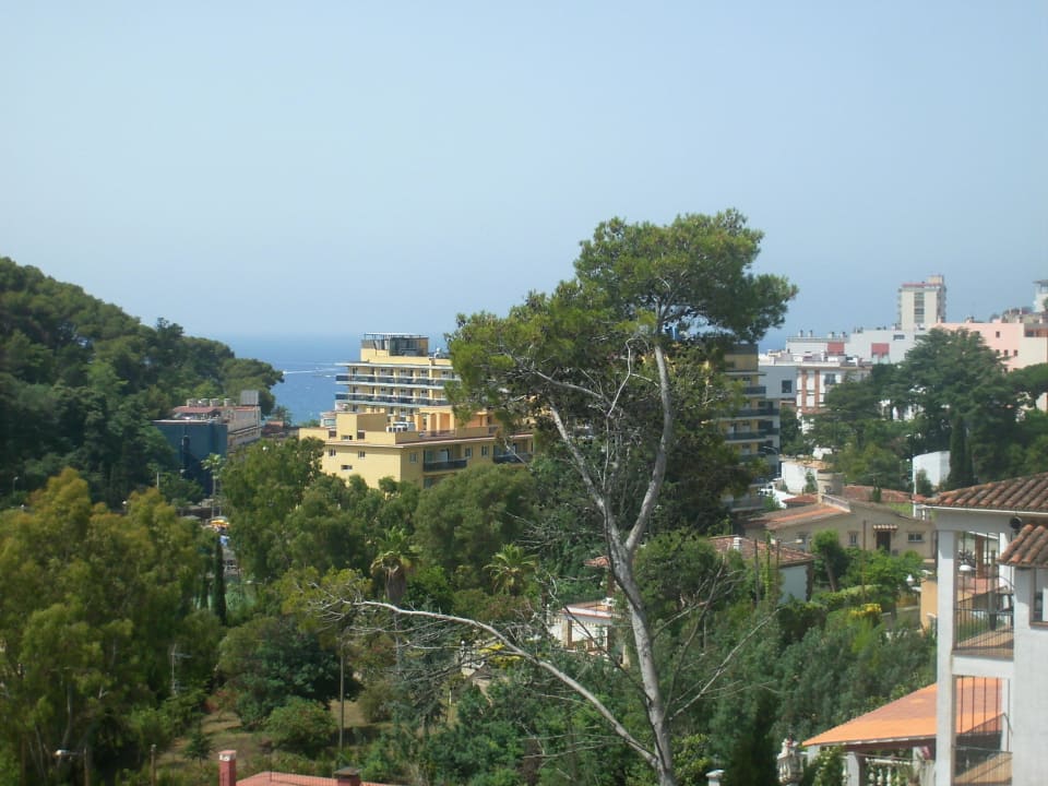 Widok z balkonu Hotel Montanamar Lloret