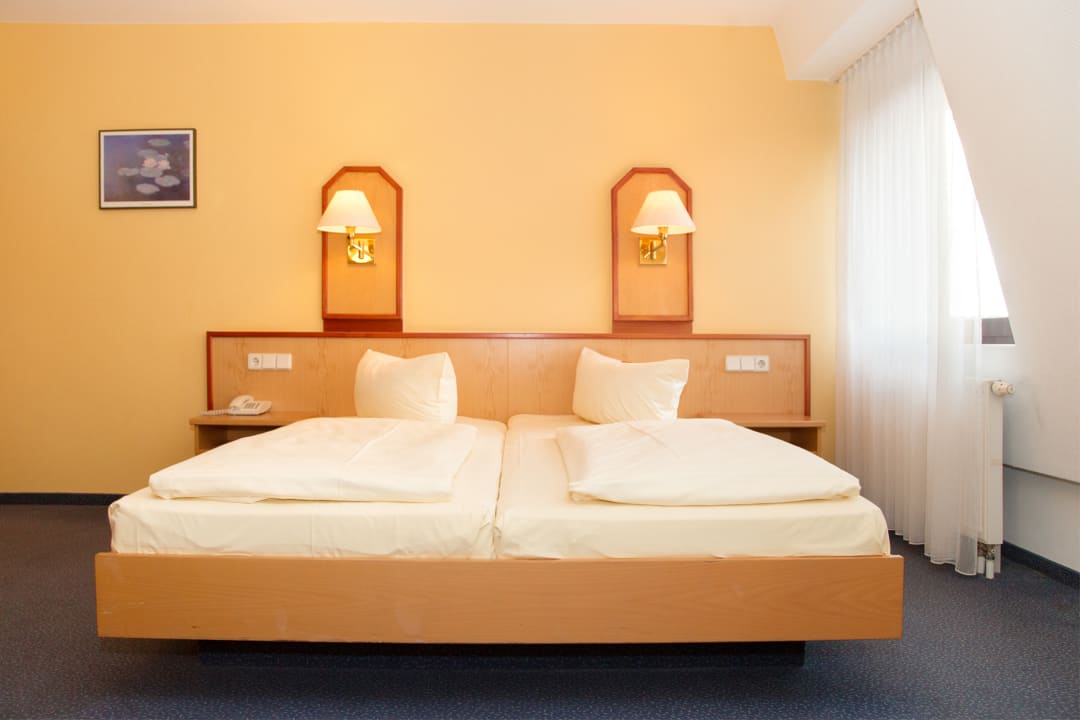 Zimmer Montana Hotel Nürnberg-West