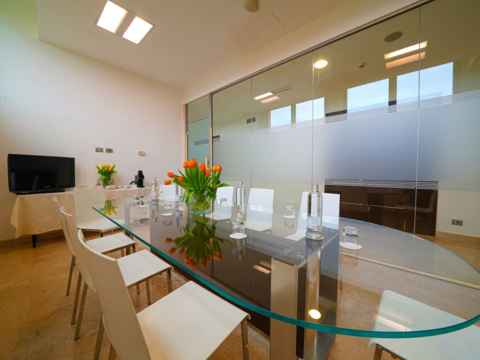 Sonstiges Pisa Tower Plaza