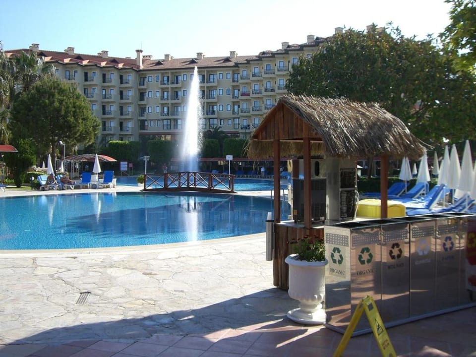 Pool Miramare Queen Hotel